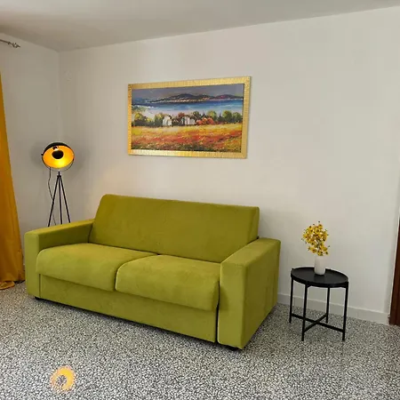 Διαμέρισμα Dolce Casa 2 *